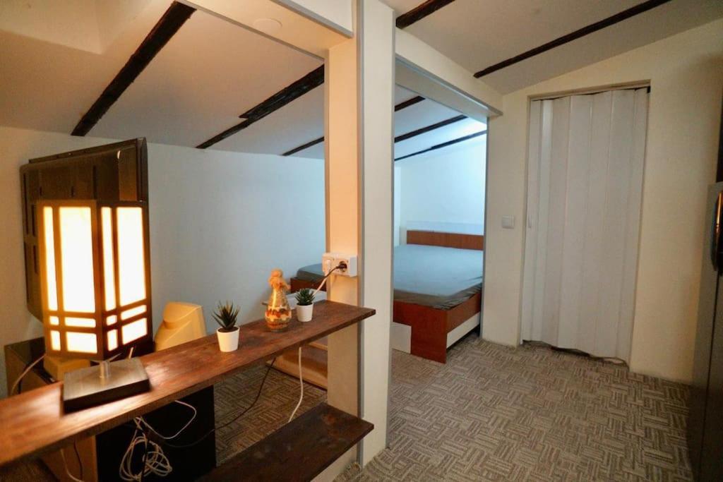 2-Room Cozy Retreat Near City Center Bucareste Exterior foto